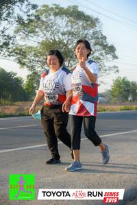 BIB: 1470, 7545, 2019
                            <button type="button" onclick="openModal(6566972)" class="btn btn-primary btn-sm float-right btn-popup" data-toggle="modal" data-target=".modal-high-quality">
                        <i class="fas fa-shopping-cart"></i> Add to Cart
                    </button>
                                            <button type="button" onclick="isThisMe(6566972, true)" class="btn btn-success btn-sm float-right btn-popup btn-isme hidden" data-toggle="tooltip" data-placement="bottom" title="นี่คือรูปของคุณใช่ไหม คลิกที่นี่เพื่อเอาเข้าอัลบั้ม">
                        <i class="fas fa-plus"></i> Add to album
                    </button>
                    <button type="button" onclick="isThisMe(6566972, false)" class="btn btn-warning btn-sm float-right btn-popup btn-isnotme hidden">
                        <i class="fas fa-ban"></i> Remove from album
                    </button>