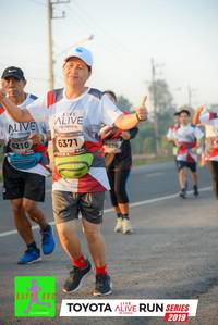 BIB: 6371, 6210, 7876, 2019
                            <button type="button" onclick="openModal(6566152)" class="btn btn-primary btn-sm float-right btn-popup" data-toggle="modal" data-target=".modal-high-quality">
                        <i class="fas fa-shopping-cart"></i> Add to Cart
                    </button>
                                            <button type="button" onclick="isThisMe(6566152, true)" class="btn btn-success btn-sm float-right btn-popup btn-isme hidden" data-toggle="tooltip" data-placement="bottom" title="นี่คือรูปของคุณใช่ไหม คลิกที่นี่เพื่อเอาเข้าอัลบั้ม">
                        <i class="fas fa-plus"></i> Add to album
                    </button>
                    <button type="button" onclick="isThisMe(6566152, false)" class="btn btn-warning btn-sm float-right btn-popup btn-isnotme hidden">
                        <i class="fas fa-ban"></i> Remove from album
                    </button>