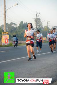 BIB: 3870, 2943, 2019
                            <button type="button" onclick="openModal(6571539)" class="btn btn-primary btn-sm float-right btn-popup" data-toggle="modal" data-target=".modal-high-quality">
                        <i class="fas fa-shopping-cart"></i> Add to Cart
                    </button>
                                            <button type="button" onclick="isThisMe(6571539, true)" class="btn btn-success btn-sm float-right btn-popup btn-isme hidden" data-toggle="tooltip" data-placement="bottom" title="นี่คือรูปของคุณใช่ไหม คลิกที่นี่เพื่อเอาเข้าอัลบั้ม">
                        <i class="fas fa-plus"></i> Add to album
                    </button>
                    <button type="button" onclick="isThisMe(6571539, false)" class="btn btn-warning btn-sm float-right btn-popup btn-isnotme hidden">
                        <i class="fas fa-ban"></i> Remove from album
                    </button>