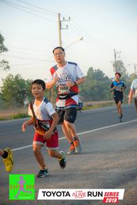 BIB: 7058, 2019
                            <button type="button" onclick="openModal(6566011)" class="btn btn-primary btn-sm float-right btn-popup" data-toggle="modal" data-target=".modal-high-quality">
                        <i class="fas fa-shopping-cart"></i> Add to Cart
                    </button>
                                            <button type="button" onclick="isThisMe(6566011, true)" class="btn btn-success btn-sm float-right btn-popup btn-isme hidden" data-toggle="tooltip" data-placement="bottom" title="นี่คือรูปของคุณใช่ไหม คลิกที่นี่เพื่อเอาเข้าอัลบั้ม">
                        <i class="fas fa-plus"></i> Add to album
                    </button>
                    <button type="button" onclick="isThisMe(6566011, false)" class="btn btn-warning btn-sm float-right btn-popup btn-isnotme hidden">
                        <i class="fas fa-ban"></i> Remove from album
                    </button>