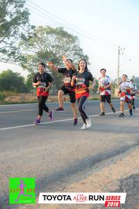 BIB: 6440, 2019
                            <button type="button" onclick="openModal(6567895)" class="btn btn-primary btn-sm float-right btn-popup" data-toggle="modal" data-target=".modal-high-quality">
                        <i class="fas fa-shopping-cart"></i> Add to Cart
                    </button>
                                            <button type="button" onclick="isThisMe(6567895, true)" class="btn btn-success btn-sm float-right btn-popup btn-isme hidden" data-toggle="tooltip" data-placement="bottom" title="นี่คือรูปของคุณใช่ไหม คลิกที่นี่เพื่อเอาเข้าอัลบั้ม">
                        <i class="fas fa-plus"></i> Add to album
                    </button>
                    <button type="button" onclick="isThisMe(6567895, false)" class="btn btn-warning btn-sm float-right btn-popup btn-isnotme hidden">
                        <i class="fas fa-ban"></i> Remove from album
                    </button>