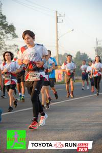 BIB: 7821, 5607, 2019
                            <button type="button" onclick="openModal(6573068)" class="btn btn-primary btn-sm float-right btn-popup" data-toggle="modal" data-target=".modal-high-quality">
                        <i class="fas fa-shopping-cart"></i> Add to Cart
                    </button>
                                            <button type="button" onclick="isThisMe(6573068, true)" class="btn btn-success btn-sm float-right btn-popup btn-isme hidden" data-toggle="tooltip" data-placement="bottom" title="นี่คือรูปของคุณใช่ไหม คลิกที่นี่เพื่อเอาเข้าอัลบั้ม">
                        <i class="fas fa-plus"></i> Add to album
                    </button>
                    <button type="button" onclick="isThisMe(6573068, false)" class="btn btn-warning btn-sm float-right btn-popup btn-isnotme hidden">
                        <i class="fas fa-ban"></i> Remove from album
                    </button>