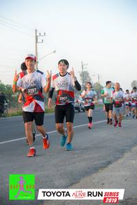 BIB: 3757, 2901, 2019
                            <button type="button" onclick="openModal(6540710)" class="btn btn-primary btn-sm float-right btn-popup" data-toggle="modal" data-target=".modal-high-quality">
                        <i class="fas fa-shopping-cart"></i> Add to Cart
                    </button>
                                            <button type="button" onclick="isThisMe(6540710, true)" class="btn btn-success btn-sm float-right btn-popup btn-isme hidden" data-toggle="tooltip" data-placement="bottom" title="นี่คือรูปของคุณใช่ไหม คลิกที่นี่เพื่อเอาเข้าอัลบั้ม">
                        <i class="fas fa-plus"></i> Add to album
                    </button>
                    <button type="button" onclick="isThisMe(6540710, false)" class="btn btn-warning btn-sm float-right btn-popup btn-isnotme hidden">
                        <i class="fas fa-ban"></i> Remove from album
                    </button>