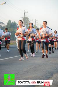 BIB: 6105, 622, 3121, 835, 2019
                            <button type="button" onclick="openModal(6565923)" class="btn btn-primary btn-sm float-right btn-popup" data-toggle="modal" data-target=".modal-high-quality">
                        <i class="fas fa-shopping-cart"></i> Add to Cart
                    </button>
                                            <button type="button" onclick="isThisMe(6565923, true)" class="btn btn-success btn-sm float-right btn-popup btn-isme hidden" data-toggle="tooltip" data-placement="bottom" title="นี่คือรูปของคุณใช่ไหม คลิกที่นี่เพื่อเอาเข้าอัลบั้ม">
                        <i class="fas fa-plus"></i> Add to album
                    </button>
                    <button type="button" onclick="isThisMe(6565923, false)" class="btn btn-warning btn-sm float-right btn-popup btn-isnotme hidden">
                        <i class="fas fa-ban"></i> Remove from album
                    </button>