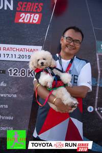 BIB: 2019, 17112019, 128
                            <button type="button" onclick="openModal(6567113)" class="btn btn-primary btn-sm float-right btn-popup" data-toggle="modal" data-target=".modal-high-quality">
                        <i class="fas fa-shopping-cart"></i> Add to Cart
                    </button>
                                            <button type="button" onclick="isThisMe(6567113, true)" class="btn btn-success btn-sm float-right btn-popup btn-isme hidden" data-toggle="tooltip" data-placement="bottom" title="นี่คือรูปของคุณใช่ไหม คลิกที่นี่เพื่อเอาเข้าอัลบั้ม">
                        <i class="fas fa-plus"></i> Add to album
                    </button>
                    <button type="button" onclick="isThisMe(6567113, false)" class="btn btn-warning btn-sm float-right btn-popup btn-isnotme hidden">
                        <i class="fas fa-ban"></i> Remove from album
                    </button>