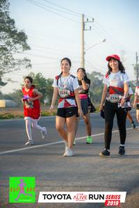 BIB: 395, 7236, 7153, 2019
                            <button type="button" onclick="openModal(6568367)" class="btn btn-primary btn-sm float-right btn-popup" data-toggle="modal" data-target=".modal-high-quality">
                        <i class="fas fa-shopping-cart"></i> Add to Cart
                    </button>
                                            <button type="button" onclick="isThisMe(6568367, true)" class="btn btn-success btn-sm float-right btn-popup btn-isme hidden" data-toggle="tooltip" data-placement="bottom" title="นี่คือรูปของคุณใช่ไหม คลิกที่นี่เพื่อเอาเข้าอัลบั้ม">
                        <i class="fas fa-plus"></i> Add to album
                    </button>
                    <button type="button" onclick="isThisMe(6568367, false)" class="btn btn-warning btn-sm float-right btn-popup btn-isnotme hidden">
                        <i class="fas fa-ban"></i> Remove from album
                    </button>