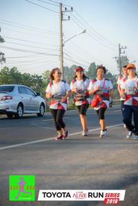 BIB: 417, 771, 7357, 2019
                            <button type="button" onclick="openModal(6567511)" class="btn btn-primary btn-sm float-right btn-popup" data-toggle="modal" data-target=".modal-high-quality">
                        <i class="fas fa-shopping-cart"></i> Add to Cart
                    </button>
                                            <button type="button" onclick="isThisMe(6567511, true)" class="btn btn-success btn-sm float-right btn-popup btn-isme hidden" data-toggle="tooltip" data-placement="bottom" title="นี่คือรูปของคุณใช่ไหม คลิกที่นี่เพื่อเอาเข้าอัลบั้ม">
                        <i class="fas fa-plus"></i> Add to album
                    </button>
                    <button type="button" onclick="isThisMe(6567511, false)" class="btn btn-warning btn-sm float-right btn-popup btn-isnotme hidden">
                        <i class="fas fa-ban"></i> Remove from album
                    </button>