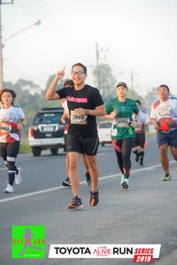 BIB: 7959, 6779, 2019
                            <button type="button" onclick="openModal(6544240)" class="btn btn-primary btn-sm float-right btn-popup" data-toggle="modal" data-target=".modal-high-quality">
                        <i class="fas fa-shopping-cart"></i> Add to Cart
                    </button>
                                            <button type="button" onclick="isThisMe(6544240, true)" class="btn btn-success btn-sm float-right btn-popup btn-isme hidden" data-toggle="tooltip" data-placement="bottom" title="นี่คือรูปของคุณใช่ไหม คลิกที่นี่เพื่อเอาเข้าอัลบั้ม">
                        <i class="fas fa-plus"></i> Add to album
                    </button>
                    <button type="button" onclick="isThisMe(6544240, false)" class="btn btn-warning btn-sm float-right btn-popup btn-isnotme hidden">
                        <i class="fas fa-ban"></i> Remove from album
                    </button>