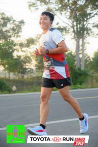 BIB: 3847, 2019
                            <button type="button" onclick="openModal(6571716)" class="btn btn-primary btn-sm float-right btn-popup" data-toggle="modal" data-target=".modal-high-quality">
                        <i class="fas fa-shopping-cart"></i> Add to Cart
                    </button>
                                            <button type="button" onclick="isThisMe(6571716, true)" class="btn btn-success btn-sm float-right btn-popup btn-isme hidden" data-toggle="tooltip" data-placement="bottom" title="นี่คือรูปของคุณใช่ไหม คลิกที่นี่เพื่อเอาเข้าอัลบั้ม">
                        <i class="fas fa-plus"></i> Add to album
                    </button>
                    <button type="button" onclick="isThisMe(6571716, false)" class="btn btn-warning btn-sm float-right btn-popup btn-isnotme hidden">
                        <i class="fas fa-ban"></i> Remove from album
                    </button>