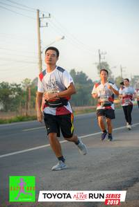 BIB: 6749, 2019
                            <button type="button" onclick="openModal(6572918)" class="btn btn-primary btn-sm float-right btn-popup" data-toggle="modal" data-target=".modal-high-quality">
                        <i class="fas fa-shopping-cart"></i> Add to Cart
                    </button>
                                            <button type="button" onclick="isThisMe(6572918, true)" class="btn btn-success btn-sm float-right btn-popup btn-isme hidden" data-toggle="tooltip" data-placement="bottom" title="นี่คือรูปของคุณใช่ไหม คลิกที่นี่เพื่อเอาเข้าอัลบั้ม">
                        <i class="fas fa-plus"></i> Add to album
                    </button>
                    <button type="button" onclick="isThisMe(6572918, false)" class="btn btn-warning btn-sm float-right btn-popup btn-isnotme hidden">
                        <i class="fas fa-ban"></i> Remove from album
                    </button>