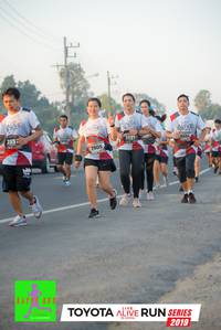 BIB: 285, 3121, 6224, 7905, 2019
                            <button type="button" onclick="openModal(6571524)" class="btn btn-primary btn-sm float-right btn-popup" data-toggle="modal" data-target=".modal-high-quality">
                        <i class="fas fa-shopping-cart"></i> Add to Cart
                    </button>
                                            <button type="button" onclick="isThisMe(6571524, true)" class="btn btn-success btn-sm float-right btn-popup btn-isme hidden" data-toggle="tooltip" data-placement="bottom" title="นี่คือรูปของคุณใช่ไหม คลิกที่นี่เพื่อเอาเข้าอัลบั้ม">
                        <i class="fas fa-plus"></i> Add to album
                    </button>
                    <button type="button" onclick="isThisMe(6571524, false)" class="btn btn-warning btn-sm float-right btn-popup btn-isnotme hidden">
                        <i class="fas fa-ban"></i> Remove from album
                    </button>