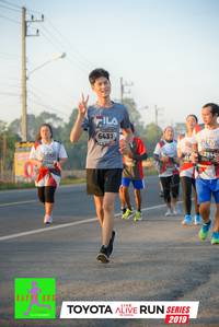 BIB: 6431, 2844, 7540, 2019
                            <button type="button" onclick="openModal(6573728)" class="btn btn-primary btn-sm float-right btn-popup" data-toggle="modal" data-target=".modal-high-quality">
                        <i class="fas fa-shopping-cart"></i> Add to Cart
                    </button>
                                            <button type="button" onclick="isThisMe(6573728, true)" class="btn btn-success btn-sm float-right btn-popup btn-isme hidden" data-toggle="tooltip" data-placement="bottom" title="นี่คือรูปของคุณใช่ไหม คลิกที่นี่เพื่อเอาเข้าอัลบั้ม">
                        <i class="fas fa-plus"></i> Add to album
                    </button>
                    <button type="button" onclick="isThisMe(6573728, false)" class="btn btn-warning btn-sm float-right btn-popup btn-isnotme hidden">
                        <i class="fas fa-ban"></i> Remove from album
                    </button>