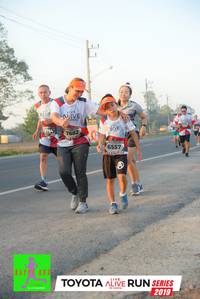 BIB: 5764, 7682, 6557, 2019
                            <button type="button" onclick="openModal(6571984)" class="btn btn-primary btn-sm float-right btn-popup" data-toggle="modal" data-target=".modal-high-quality">
                        <i class="fas fa-shopping-cart"></i> Add to Cart
                    </button>
                                            <button type="button" onclick="isThisMe(6571984, true)" class="btn btn-success btn-sm float-right btn-popup btn-isme hidden" data-toggle="tooltip" data-placement="bottom" title="นี่คือรูปของคุณใช่ไหม คลิกที่นี่เพื่อเอาเข้าอัลบั้ม">
                        <i class="fas fa-plus"></i> Add to album
                    </button>
                    <button type="button" onclick="isThisMe(6571984, false)" class="btn btn-warning btn-sm float-right btn-popup btn-isnotme hidden">
                        <i class="fas fa-ban"></i> Remove from album
                    </button>