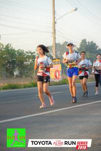 BIB: 636, 899, 6362, 2019
                            <button type="button" onclick="openModal(6572882)" class="btn btn-primary btn-sm float-right btn-popup" data-toggle="modal" data-target=".modal-high-quality">
                        <i class="fas fa-shopping-cart"></i> Add to Cart
                    </button>
                                            <button type="button" onclick="isThisMe(6572882, true)" class="btn btn-success btn-sm float-right btn-popup btn-isme hidden" data-toggle="tooltip" data-placement="bottom" title="นี่คือรูปของคุณใช่ไหม คลิกที่นี่เพื่อเอาเข้าอัลบั้ม">
                        <i class="fas fa-plus"></i> Add to album
                    </button>
                    <button type="button" onclick="isThisMe(6572882, false)" class="btn btn-warning btn-sm float-right btn-popup btn-isnotme hidden">
                        <i class="fas fa-ban"></i> Remove from album
                    </button>