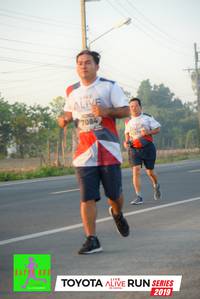 BIB: 7084, 2019
                            <button type="button" onclick="openModal(6572603)" class="btn btn-primary btn-sm float-right btn-popup" data-toggle="modal" data-target=".modal-high-quality">
                        <i class="fas fa-shopping-cart"></i> Add to Cart
                    </button>
                                            <button type="button" onclick="isThisMe(6572603, true)" class="btn btn-success btn-sm float-right btn-popup btn-isme hidden" data-toggle="tooltip" data-placement="bottom" title="นี่คือรูปของคุณใช่ไหม คลิกที่นี่เพื่อเอาเข้าอัลบั้ม">
                        <i class="fas fa-plus"></i> Add to album
                    </button>
                    <button type="button" onclick="isThisMe(6572603, false)" class="btn btn-warning btn-sm float-right btn-popup btn-isnotme hidden">
                        <i class="fas fa-ban"></i> Remove from album
                    </button>