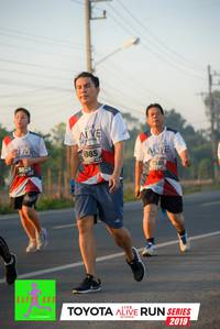 BIB: 6985, 7105, 302, 2019
                            <button type="button" onclick="openModal(6573082)" class="btn btn-primary btn-sm float-right btn-popup" data-toggle="modal" data-target=".modal-high-quality">
                        <i class="fas fa-shopping-cart"></i> Add to Cart
                    </button>
                                            <button type="button" onclick="isThisMe(6573082, true)" class="btn btn-success btn-sm float-right btn-popup btn-isme hidden" data-toggle="tooltip" data-placement="bottom" title="นี่คือรูปของคุณใช่ไหม คลิกที่นี่เพื่อเอาเข้าอัลบั้ม">
                        <i class="fas fa-plus"></i> Add to album
                    </button>
                    <button type="button" onclick="isThisMe(6573082, false)" class="btn btn-warning btn-sm float-right btn-popup btn-isnotme hidden">
                        <i class="fas fa-ban"></i> Remove from album
                    </button>