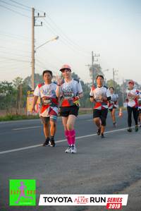 BIB: 6060, 5509, 2019
                            <button type="button" onclick="openModal(6571458)" class="btn btn-primary btn-sm float-right btn-popup" data-toggle="modal" data-target=".modal-high-quality">
                        <i class="fas fa-shopping-cart"></i> Add to Cart
                    </button>
                                            <button type="button" onclick="isThisMe(6571458, true)" class="btn btn-success btn-sm float-right btn-popup btn-isme hidden" data-toggle="tooltip" data-placement="bottom" title="นี่คือรูปของคุณใช่ไหม คลิกที่นี่เพื่อเอาเข้าอัลบั้ม">
                        <i class="fas fa-plus"></i> Add to album
                    </button>
                    <button type="button" onclick="isThisMe(6571458, false)" class="btn btn-warning btn-sm float-right btn-popup btn-isnotme hidden">
                        <i class="fas fa-ban"></i> Remove from album
                    </button>