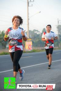 BIB: 3891, 2871, 2019
                            <button type="button" onclick="openModal(6543835)" class="btn btn-primary btn-sm float-right btn-popup" data-toggle="modal" data-target=".modal-high-quality">
                        <i class="fas fa-shopping-cart"></i> Add to Cart
                    </button>
                                            <button type="button" onclick="isThisMe(6543835, true)" class="btn btn-success btn-sm float-right btn-popup btn-isme hidden" data-toggle="tooltip" data-placement="bottom" title="นี่คือรูปของคุณใช่ไหม คลิกที่นี่เพื่อเอาเข้าอัลบั้ม">
                        <i class="fas fa-plus"></i> Add to album
                    </button>
                    <button type="button" onclick="isThisMe(6543835, false)" class="btn btn-warning btn-sm float-right btn-popup btn-isnotme hidden">
                        <i class="fas fa-ban"></i> Remove from album
                    </button>