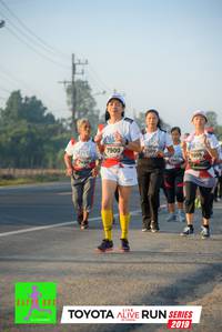 BIB: 7900, 7509, 7899, 7454, 2019
                            <button type="button" onclick="openModal(6573316)" class="btn btn-primary btn-sm float-right btn-popup" data-toggle="modal" data-target=".modal-high-quality">
                        <i class="fas fa-shopping-cart"></i> Add to Cart
                    </button>
                                            <button type="button" onclick="isThisMe(6573316, true)" class="btn btn-success btn-sm float-right btn-popup btn-isme hidden" data-toggle="tooltip" data-placement="bottom" title="นี่คือรูปของคุณใช่ไหม คลิกที่นี่เพื่อเอาเข้าอัลบั้ม">
                        <i class="fas fa-plus"></i> Add to album
                    </button>
                    <button type="button" onclick="isThisMe(6573316, false)" class="btn btn-warning btn-sm float-right btn-popup btn-isnotme hidden">
                        <i class="fas fa-ban"></i> Remove from album
                    </button>