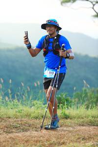 BIB: 919
                            <button type="button" onclick="openModal(6490619)" class="btn btn-primary btn-sm float-right btn-popup" data-toggle="modal" data-target=".modal-high-quality">
                        <i class="fas fa-shopping-cart"></i> Add to Cart
                    </button>
                                            <button type="button" onclick="isThisMe(6490619, true)" class="btn btn-success btn-sm float-right btn-popup btn-isme hidden" data-toggle="tooltip" data-placement="bottom" title="นี่คือรูปของคุณใช่ไหม คลิกที่นี่เพื่อเอาเข้าอัลบั้ม">
                        <i class="fas fa-plus"></i> Add to album
                    </button>
                    <button type="button" onclick="isThisMe(6490619, false)" class="btn btn-warning btn-sm float-right btn-popup btn-isnotme hidden">
                        <i class="fas fa-ban"></i> Remove from album
                    </button>