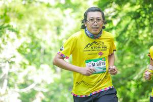 BIB: 100, 8019
                            <button type="button" onclick="openModal(13287552)" class="btn btn-primary btn-sm float-right btn-popup" data-toggle="modal" data-target=".modal-high-quality">
                        <i class="fas fa-shopping-cart"></i> Add to Cart
                    </button>
                                            <button type="button" onclick="isThisMe(13287552, true)" class="btn btn-success btn-sm float-right btn-popup btn-isme hidden" data-toggle="tooltip" data-placement="bottom" title="นี่คือรูปของคุณใช่ไหม คลิกที่นี่เพื่อเอาเข้าอัลบั้ม">
                        <i class="fas fa-plus"></i> Add to album
                    </button>
                    <button type="button" onclick="isThisMe(13287552, false)" class="btn btn-warning btn-sm float-right btn-popup btn-isnotme hidden">
                        <i class="fas fa-ban"></i> Remove from album
                    </button>