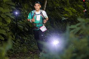 BIB: 204
                            <button type="button" onclick="openModal(13315823)" class="btn btn-primary btn-sm float-right btn-popup" data-toggle="modal" data-target=".modal-high-quality">
                        <i class="fas fa-shopping-cart"></i> Add to Cart
                    </button>
                                            <button type="button" onclick="isThisMe(13315823, true)" class="btn btn-success btn-sm float-right btn-popup btn-isme hidden" data-toggle="tooltip" data-placement="bottom" title="นี่คือรูปของคุณใช่ไหม คลิกที่นี่เพื่อเอาเข้าอัลบั้ม">
                        <i class="fas fa-plus"></i> Add to album
                    </button>
                    <button type="button" onclick="isThisMe(13315823, false)" class="btn btn-warning btn-sm float-right btn-popup btn-isnotme hidden">
                        <i class="fas fa-ban"></i> Remove from album
                    </button>