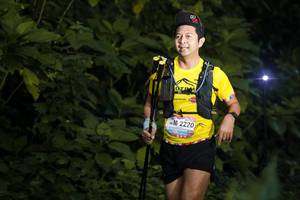 BIB: 2220
                            <button type="button" onclick="openModal(13315727)" class="btn btn-primary btn-sm float-right btn-popup" data-toggle="modal" data-target=".modal-high-quality">
                        <i class="fas fa-shopping-cart"></i> Add to Cart
                    </button>
                                            <button type="button" onclick="isThisMe(13315727, true)" class="btn btn-success btn-sm float-right btn-popup btn-isme hidden" data-toggle="tooltip" data-placement="bottom" title="นี่คือรูปของคุณใช่ไหม คลิกที่นี่เพื่อเอาเข้าอัลบั้ม">
                        <i class="fas fa-plus"></i> Add to album
                    </button>
                    <button type="button" onclick="isThisMe(13315727, false)" class="btn btn-warning btn-sm float-right btn-popup btn-isnotme hidden">
                        <i class="fas fa-ban"></i> Remove from album
                    </button>