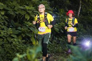 BIB: 2075, 2052
                            <button type="button" onclick="openModal(13315910)" class="btn btn-primary btn-sm float-right btn-popup" data-toggle="modal" data-target=".modal-high-quality">
                        <i class="fas fa-shopping-cart"></i> Add to Cart
                    </button>
                                            <button type="button" onclick="isThisMe(13315910, true)" class="btn btn-success btn-sm float-right btn-popup btn-isme hidden" data-toggle="tooltip" data-placement="bottom" title="นี่คือรูปของคุณใช่ไหม คลิกที่นี่เพื่อเอาเข้าอัลบั้ม">
                        <i class="fas fa-plus"></i> Add to album
                    </button>
                    <button type="button" onclick="isThisMe(13315910, false)" class="btn btn-warning btn-sm float-right btn-popup btn-isnotme hidden">
                        <i class="fas fa-ban"></i> Remove from album
                    </button>