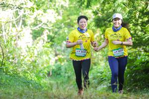 BIB: 100, 8022, 8036
                            <button type="button" onclick="openModal(13287513)" class="btn btn-primary btn-sm float-right btn-popup" data-toggle="modal" data-target=".modal-high-quality">
                        <i class="fas fa-shopping-cart"></i> Add to Cart
                    </button>
                                            <button type="button" onclick="isThisMe(13287513, true)" class="btn btn-success btn-sm float-right btn-popup btn-isme hidden" data-toggle="tooltip" data-placement="bottom" title="นี่คือรูปของคุณใช่ไหม คลิกที่นี่เพื่อเอาเข้าอัลบั้ม">
                        <i class="fas fa-plus"></i> Add to album
                    </button>
                    <button type="button" onclick="isThisMe(13287513, false)" class="btn btn-warning btn-sm float-right btn-popup btn-isnotme hidden">
                        <i class="fas fa-ban"></i> Remove from album
                    </button>