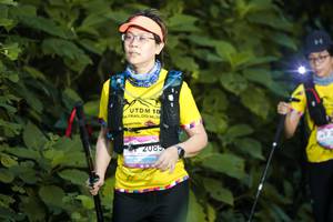 BIB: 2085
                            <button type="button" onclick="openModal(13315982)" class="btn btn-primary btn-sm float-right btn-popup" data-toggle="modal" data-target=".modal-high-quality">
                        <i class="fas fa-shopping-cart"></i> Add to Cart
                    </button>
                                            <button type="button" onclick="isThisMe(13315982, true)" class="btn btn-success btn-sm float-right btn-popup btn-isme hidden" data-toggle="tooltip" data-placement="bottom" title="นี่คือรูปของคุณใช่ไหม คลิกที่นี่เพื่อเอาเข้าอัลบั้ม">
                        <i class="fas fa-plus"></i> Add to album
                    </button>
                    <button type="button" onclick="isThisMe(13315982, false)" class="btn btn-warning btn-sm float-right btn-popup btn-isnotme hidden">
                        <i class="fas fa-ban"></i> Remove from album
                    </button>