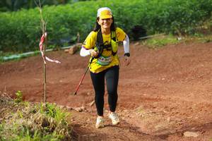 BIB: 8016
                            <button type="button" onclick="openModal(13322247)" class="btn btn-primary btn-sm float-right btn-popup" data-toggle="modal" data-target=".modal-high-quality">
                        <i class="fas fa-shopping-cart"></i> Add to Cart
                    </button>
                                            <button type="button" onclick="isThisMe(13322247, true)" class="btn btn-success btn-sm float-right btn-popup btn-isme hidden" data-toggle="tooltip" data-placement="bottom" title="นี่คือรูปของคุณใช่ไหม คลิกที่นี่เพื่อเอาเข้าอัลบั้ม">
                        <i class="fas fa-plus"></i> Add to album
                    </button>
                    <button type="button" onclick="isThisMe(13322247, false)" class="btn btn-warning btn-sm float-right btn-popup btn-isnotme hidden">
                        <i class="fas fa-ban"></i> Remove from album
                    </button>