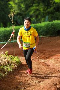 BIB: 100, 8022
                            <button type="button" onclick="openModal(13322327)" class="btn btn-primary btn-sm float-right btn-popup" data-toggle="modal" data-target=".modal-high-quality">
                        <i class="fas fa-shopping-cart"></i> Add to Cart
                    </button>
                                            <button type="button" onclick="isThisMe(13322327, true)" class="btn btn-success btn-sm float-right btn-popup btn-isme hidden" data-toggle="tooltip" data-placement="bottom" title="นี่คือรูปของคุณใช่ไหม คลิกที่นี่เพื่อเอาเข้าอัลบั้ม">
                        <i class="fas fa-plus"></i> Add to album
                    </button>
                    <button type="button" onclick="isThisMe(13322327, false)" class="btn btn-warning btn-sm float-right btn-popup btn-isnotme hidden">
                        <i class="fas fa-ban"></i> Remove from album
                    </button>