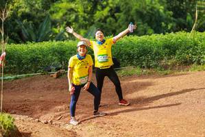 BIB: 8022
                            <button type="button" onclick="openModal(13323013)" class="btn btn-primary btn-sm float-right btn-popup" data-toggle="modal" data-target=".modal-high-quality">
                        <i class="fas fa-shopping-cart"></i> Add to Cart
                    </button>
                                            <button type="button" onclick="isThisMe(13323013, true)" class="btn btn-success btn-sm float-right btn-popup btn-isme hidden" data-toggle="tooltip" data-placement="bottom" title="นี่คือรูปของคุณใช่ไหม คลิกที่นี่เพื่อเอาเข้าอัลบั้ม">
                        <i class="fas fa-plus"></i> Add to album
                    </button>
                    <button type="button" onclick="isThisMe(13323013, false)" class="btn btn-warning btn-sm float-right btn-popup btn-isnotme hidden">
                        <i class="fas fa-ban"></i> Remove from album
                    </button>