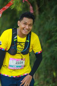 BIB: 2224
                            <button type="button" onclick="openModal(13318059)" class="btn btn-primary btn-sm float-right btn-popup" data-toggle="modal" data-target=".modal-high-quality">
                        <i class="fas fa-shopping-cart"></i> Add to Cart
                    </button>
                                            <button type="button" onclick="isThisMe(13318059, true)" class="btn btn-success btn-sm float-right btn-popup btn-isme hidden" data-toggle="tooltip" data-placement="bottom" title="นี่คือรูปของคุณใช่ไหม คลิกที่นี่เพื่อเอาเข้าอัลบั้ม">
                        <i class="fas fa-plus"></i> Add to album
                    </button>
                    <button type="button" onclick="isThisMe(13318059, false)" class="btn btn-warning btn-sm float-right btn-popup btn-isnotme hidden">
                        <i class="fas fa-ban"></i> Remove from album
                    </button>