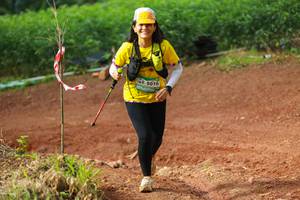 BIB: 8016
                            <button type="button" onclick="openModal(13322248)" class="btn btn-primary btn-sm float-right btn-popup" data-toggle="modal" data-target=".modal-high-quality">
                        <i class="fas fa-shopping-cart"></i> Add to Cart
                    </button>
                                            <button type="button" onclick="isThisMe(13322248, true)" class="btn btn-success btn-sm float-right btn-popup btn-isme hidden" data-toggle="tooltip" data-placement="bottom" title="นี่คือรูปของคุณใช่ไหม คลิกที่นี่เพื่อเอาเข้าอัลบั้ม">
                        <i class="fas fa-plus"></i> Add to album
                    </button>
                    <button type="button" onclick="isThisMe(13322248, false)" class="btn btn-warning btn-sm float-right btn-popup btn-isnotme hidden">
                        <i class="fas fa-ban"></i> Remove from album
                    </button>