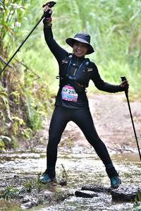 BIB: 216
                            <button type="button" onclick="openModal(13290061)" class="btn btn-primary btn-sm float-right btn-popup" data-toggle="modal" data-target=".modal-high-quality">
                        <i class="fas fa-shopping-cart"></i> Add to Cart
                    </button>
                                            <button type="button" onclick="isThisMe(13290061, true)" class="btn btn-success btn-sm float-right btn-popup btn-isme hidden" data-toggle="tooltip" data-placement="bottom" title="นี่คือรูปของคุณใช่ไหม คลิกที่นี่เพื่อเอาเข้าอัลบั้ม">
                        <i class="fas fa-plus"></i> Add to album
                    </button>
                    <button type="button" onclick="isThisMe(13290061, false)" class="btn btn-warning btn-sm float-right btn-popup btn-isnotme hidden">
                        <i class="fas fa-ban"></i> Remove from album
                    </button>