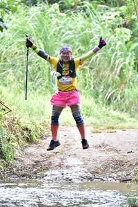 BIB: 202
                            <button type="button" onclick="openModal(13290269)" class="btn btn-primary btn-sm float-right btn-popup" data-toggle="modal" data-target=".modal-high-quality">
                        <i class="fas fa-shopping-cart"></i> Add to Cart
                    </button>
                                            <button type="button" onclick="isThisMe(13290269, true)" class="btn btn-success btn-sm float-right btn-popup btn-isme hidden" data-toggle="tooltip" data-placement="bottom" title="นี่คือรูปของคุณใช่ไหม คลิกที่นี่เพื่อเอาเข้าอัลบั้ม">
                        <i class="fas fa-plus"></i> Add to album
                    </button>
                    <button type="button" onclick="isThisMe(13290269, false)" class="btn btn-warning btn-sm float-right btn-popup btn-isnotme hidden">
                        <i class="fas fa-ban"></i> Remove from album
                    </button>