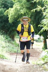 BIB: 212, 2122
                            <button type="button" onclick="openModal(13247962)" class="btn btn-primary btn-sm float-right btn-popup" data-toggle="modal" data-target=".modal-high-quality">
                        <i class="fas fa-shopping-cart"></i> Add to Cart
                    </button>
                                            <button type="button" onclick="isThisMe(13247962, true)" class="btn btn-success btn-sm float-right btn-popup btn-isme hidden" data-toggle="tooltip" data-placement="bottom" title="นี่คือรูปของคุณใช่ไหม คลิกที่นี่เพื่อเอาเข้าอัลบั้ม">
                        <i class="fas fa-plus"></i> Add to album
                    </button>
                    <button type="button" onclick="isThisMe(13247962, false)" class="btn btn-warning btn-sm float-right btn-popup btn-isnotme hidden">
                        <i class="fas fa-ban"></i> Remove from album
                    </button>