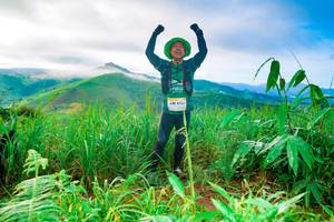 BIB: 4101
                            <button type="button" onclick="openModal(13220119)" class="btn btn-primary btn-sm float-right btn-popup" data-toggle="modal" data-target=".modal-high-quality">
                        <i class="fas fa-shopping-cart"></i> Add to Cart
                    </button>
                                            <button type="button" onclick="isThisMe(13220119, true)" class="btn btn-success btn-sm float-right btn-popup btn-isme hidden" data-toggle="tooltip" data-placement="bottom" title="นี่คือรูปของคุณใช่ไหม คลิกที่นี่เพื่อเอาเข้าอัลบั้ม">
                        <i class="fas fa-plus"></i> Add to album
                    </button>
                    <button type="button" onclick="isThisMe(13220119, false)" class="btn btn-warning btn-sm float-right btn-popup btn-isnotme hidden">
                        <i class="fas fa-ban"></i> Remove from album
                    </button>