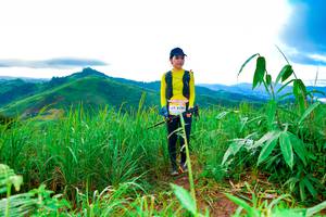 BIB: 4195
                            <button type="button" onclick="openModal(13220837)" class="btn btn-primary btn-sm float-right btn-popup" data-toggle="modal" data-target=".modal-high-quality">
                        <i class="fas fa-shopping-cart"></i> Add to Cart
                    </button>
                                            <button type="button" onclick="isThisMe(13220837, true)" class="btn btn-success btn-sm float-right btn-popup btn-isme hidden" data-toggle="tooltip" data-placement="bottom" title="นี่คือรูปของคุณใช่ไหม คลิกที่นี่เพื่อเอาเข้าอัลบั้ม">
                        <i class="fas fa-plus"></i> Add to album
                    </button>
                    <button type="button" onclick="isThisMe(13220837, false)" class="btn btn-warning btn-sm float-right btn-popup btn-isnotme hidden">
                        <i class="fas fa-ban"></i> Remove from album
                    </button>