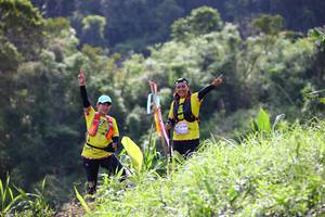 BIB: 2109
                            <button type="button" onclick="openModal(13211004)" class="btn btn-primary btn-sm float-right btn-popup" data-toggle="modal" data-target=".modal-high-quality">
                        <i class="fas fa-shopping-cart"></i> Add to Cart
                    </button>
                                            <button type="button" onclick="isThisMe(13211004, true)" class="btn btn-success btn-sm float-right btn-popup btn-isme hidden" data-toggle="tooltip" data-placement="bottom" title="นี่คือรูปของคุณใช่ไหม คลิกที่นี่เพื่อเอาเข้าอัลบั้ม">
                        <i class="fas fa-plus"></i> Add to album
                    </button>
                    <button type="button" onclick="isThisMe(13211004, false)" class="btn btn-warning btn-sm float-right btn-popup btn-isnotme hidden">
                        <i class="fas fa-ban"></i> Remove from album
                    </button>