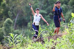 BIB: 4195
                            <button type="button" onclick="openModal(13209298)" class="btn btn-primary btn-sm float-right btn-popup" data-toggle="modal" data-target=".modal-high-quality">
                        <i class="fas fa-shopping-cart"></i> Add to Cart
                    </button>
                                            <button type="button" onclick="isThisMe(13209298, true)" class="btn btn-success btn-sm float-right btn-popup btn-isme hidden" data-toggle="tooltip" data-placement="bottom" title="นี่คือรูปของคุณใช่ไหม คลิกที่นี่เพื่อเอาเข้าอัลบั้ม">
                        <i class="fas fa-plus"></i> Add to album
                    </button>
                    <button type="button" onclick="isThisMe(13209298, false)" class="btn btn-warning btn-sm float-right btn-popup btn-isnotme hidden">
                        <i class="fas fa-ban"></i> Remove from album
                    </button>