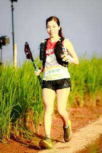 BIB: 4148
                            <button type="button" onclick="openModal(13306953)" class="btn btn-primary btn-sm float-right btn-popup" data-toggle="modal" data-target=".modal-high-quality">
                        <i class="fas fa-shopping-cart"></i> Add to Cart
                    </button>
                                            <button type="button" onclick="isThisMe(13306953, true)" class="btn btn-success btn-sm float-right btn-popup btn-isme hidden" data-toggle="tooltip" data-placement="bottom" title="นี่คือรูปของคุณใช่ไหม คลิกที่นี่เพื่อเอาเข้าอัลบั้ม">
                        <i class="fas fa-plus"></i> Add to album
                    </button>
                    <button type="button" onclick="isThisMe(13306953, false)" class="btn btn-warning btn-sm float-right btn-popup btn-isnotme hidden">
                        <i class="fas fa-ban"></i> Remove from album
                    </button>