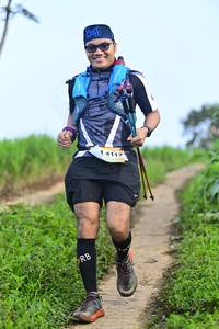 BIB: 14117
                            <button type="button" onclick="openModal(13244457)" class="btn btn-primary btn-sm float-right btn-popup" data-toggle="modal" data-target=".modal-high-quality">
                        <i class="fas fa-shopping-cart"></i> Add to Cart
                    </button>
                                            <button type="button" onclick="isThisMe(13244457, true)" class="btn btn-success btn-sm float-right btn-popup btn-isme hidden" data-toggle="tooltip" data-placement="bottom" title="นี่คือรูปของคุณใช่ไหม คลิกที่นี่เพื่อเอาเข้าอัลบั้ม">
                        <i class="fas fa-plus"></i> Add to album
                    </button>
                    <button type="button" onclick="isThisMe(13244457, false)" class="btn btn-warning btn-sm float-right btn-popup btn-isnotme hidden">
                        <i class="fas fa-ban"></i> Remove from album
                    </button>