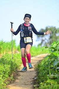 BIB: 4128
                            <button type="button" onclick="openModal(13244882)" class="btn btn-primary btn-sm float-right btn-popup" data-toggle="modal" data-target=".modal-high-quality">
                        <i class="fas fa-shopping-cart"></i> Add to Cart
                    </button>
                                            <button type="button" onclick="isThisMe(13244882, true)" class="btn btn-success btn-sm float-right btn-popup btn-isme hidden" data-toggle="tooltip" data-placement="bottom" title="นี่คือรูปของคุณใช่ไหม คลิกที่นี่เพื่อเอาเข้าอัลบั้ม">
                        <i class="fas fa-plus"></i> Add to album
                    </button>
                    <button type="button" onclick="isThisMe(13244882, false)" class="btn btn-warning btn-sm float-right btn-popup btn-isnotme hidden">
                        <i class="fas fa-ban"></i> Remove from album
                    </button>