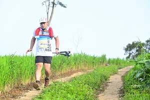 BIB: 4002, 
                            <button type="button" onclick="openModal(13244473)" class="btn btn-primary btn-sm float-right btn-popup" data-toggle="modal" data-target=".modal-high-quality">
                        <i class="fas fa-shopping-cart"></i> Add to Cart
                    </button>
                                            <button type="button" onclick="isThisMe(13244473, true)" class="btn btn-success btn-sm float-right btn-popup btn-isme hidden" data-toggle="tooltip" data-placement="bottom" title="นี่คือรูปของคุณใช่ไหม คลิกที่นี่เพื่อเอาเข้าอัลบั้ม">
                        <i class="fas fa-plus"></i> Add to album
                    </button>
                    <button type="button" onclick="isThisMe(13244473, false)" class="btn btn-warning btn-sm float-right btn-popup btn-isnotme hidden">
                        <i class="fas fa-ban"></i> Remove from album
                    </button>