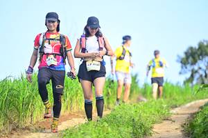 BIB: 4094
                            <button type="button" onclick="openModal(13244994)" class="btn btn-primary btn-sm float-right btn-popup" data-toggle="modal" data-target=".modal-high-quality">
                        <i class="fas fa-shopping-cart"></i> Add to Cart
                    </button>
                                            <button type="button" onclick="isThisMe(13244994, true)" class="btn btn-success btn-sm float-right btn-popup btn-isme hidden" data-toggle="tooltip" data-placement="bottom" title="นี่คือรูปของคุณใช่ไหม คลิกที่นี่เพื่อเอาเข้าอัลบั้ม">
                        <i class="fas fa-plus"></i> Add to album
                    </button>
                    <button type="button" onclick="isThisMe(13244994, false)" class="btn btn-warning btn-sm float-right btn-popup btn-isnotme hidden">
                        <i class="fas fa-ban"></i> Remove from album
                    </button>