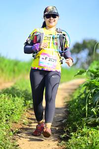 BIB: 2029
                            <button type="button" onclick="openModal(13247897)" class="btn btn-primary btn-sm float-right btn-popup" data-toggle="modal" data-target=".modal-high-quality">
                        <i class="fas fa-shopping-cart"></i> Add to Cart
                    </button>
                                            <button type="button" onclick="isThisMe(13247897, true)" class="btn btn-success btn-sm float-right btn-popup btn-isme hidden" data-toggle="tooltip" data-placement="bottom" title="นี่คือรูปของคุณใช่ไหม คลิกที่นี่เพื่อเอาเข้าอัลบั้ม">
                        <i class="fas fa-plus"></i> Add to album
                    </button>
                    <button type="button" onclick="isThisMe(13247897, false)" class="btn btn-warning btn-sm float-right btn-popup btn-isnotme hidden">
                        <i class="fas fa-ban"></i> Remove from album
                    </button>