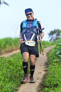 BIB: 4117
                            <button type="button" onclick="openModal(13244454)" class="btn btn-primary btn-sm float-right btn-popup" data-toggle="modal" data-target=".modal-high-quality">
                        <i class="fas fa-shopping-cart"></i> Add to Cart
                    </button>
                                            <button type="button" onclick="isThisMe(13244454, true)" class="btn btn-success btn-sm float-right btn-popup btn-isme hidden" data-toggle="tooltip" data-placement="bottom" title="นี่คือรูปของคุณใช่ไหม คลิกที่นี่เพื่อเอาเข้าอัลบั้ม">
                        <i class="fas fa-plus"></i> Add to album
                    </button>
                    <button type="button" onclick="isThisMe(13244454, false)" class="btn btn-warning btn-sm float-right btn-popup btn-isnotme hidden">
                        <i class="fas fa-ban"></i> Remove from album
                    </button>