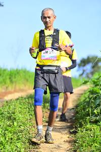 BIB: 214
                            <button type="button" onclick="openModal(13248048)" class="btn btn-primary btn-sm float-right btn-popup" data-toggle="modal" data-target=".modal-high-quality">
                        <i class="fas fa-shopping-cart"></i> Add to Cart
                    </button>
                                            <button type="button" onclick="isThisMe(13248048, true)" class="btn btn-success btn-sm float-right btn-popup btn-isme hidden" data-toggle="tooltip" data-placement="bottom" title="นี่คือรูปของคุณใช่ไหม คลิกที่นี่เพื่อเอาเข้าอัลบั้ม">
                        <i class="fas fa-plus"></i> Add to album
                    </button>
                    <button type="button" onclick="isThisMe(13248048, false)" class="btn btn-warning btn-sm float-right btn-popup btn-isnotme hidden">
                        <i class="fas fa-ban"></i> Remove from album
                    </button>